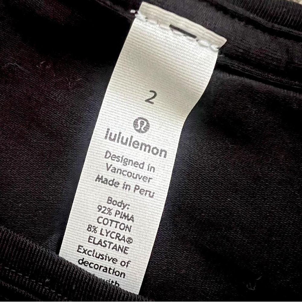 Lululemon Athletica Black Fitted Short Sleeve T-Shirt - Picture 3 of 4